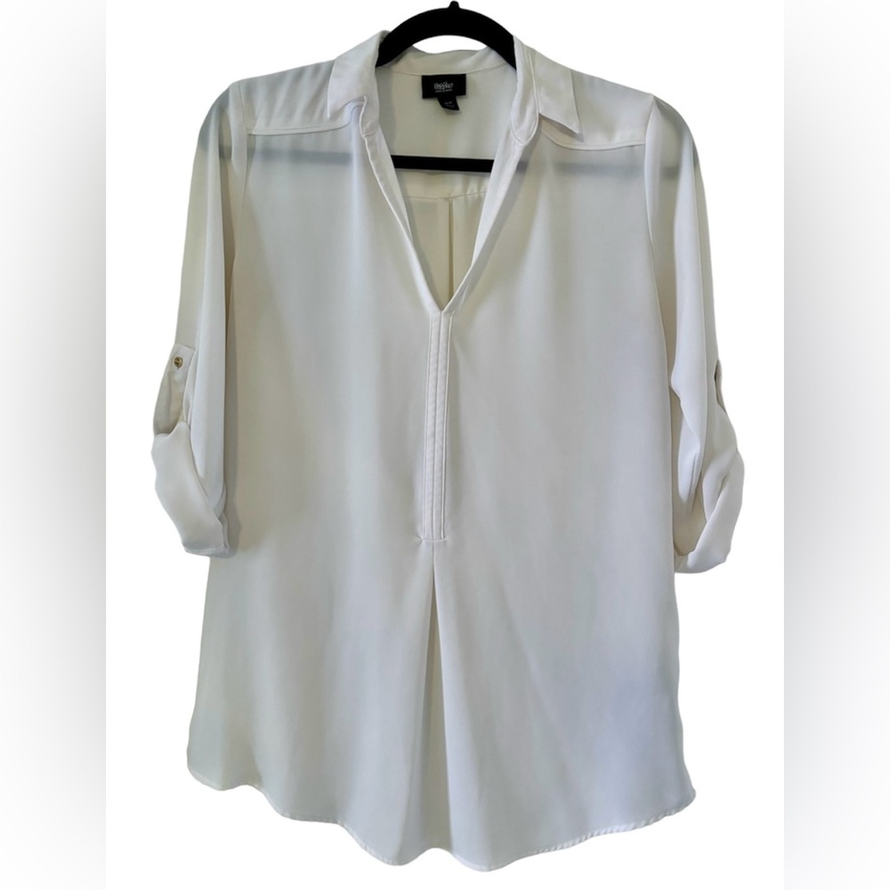 Plain white elegant blouse blouse